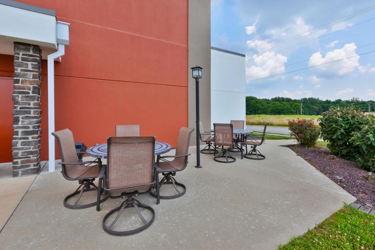 Holiday Inn Express & Suites - Effingham By Ihg Esterno foto