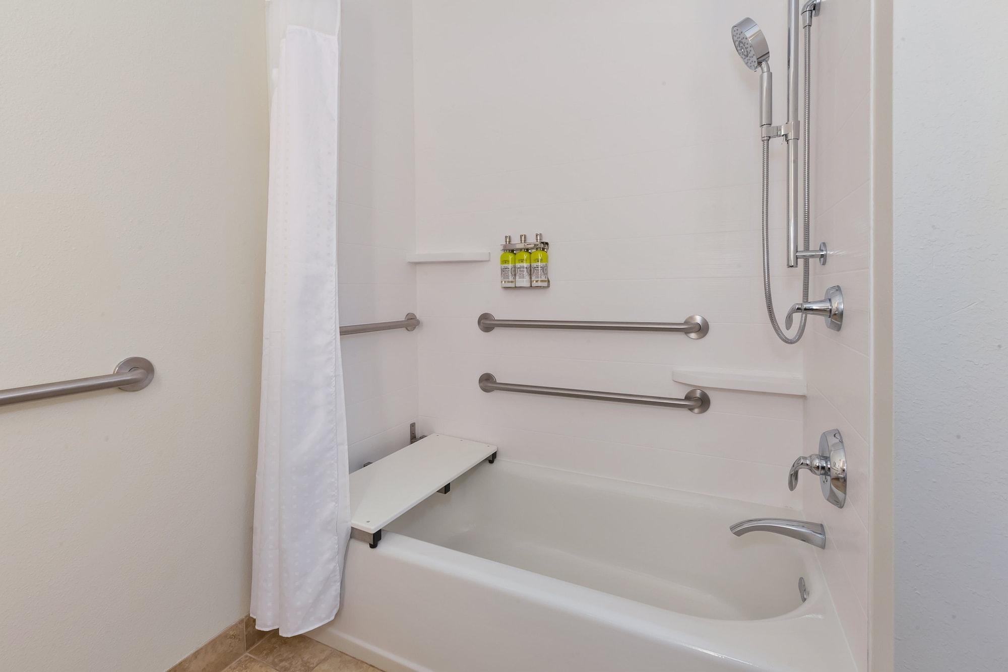 Holiday Inn Express & Suites - Effingham By Ihg Esterno foto