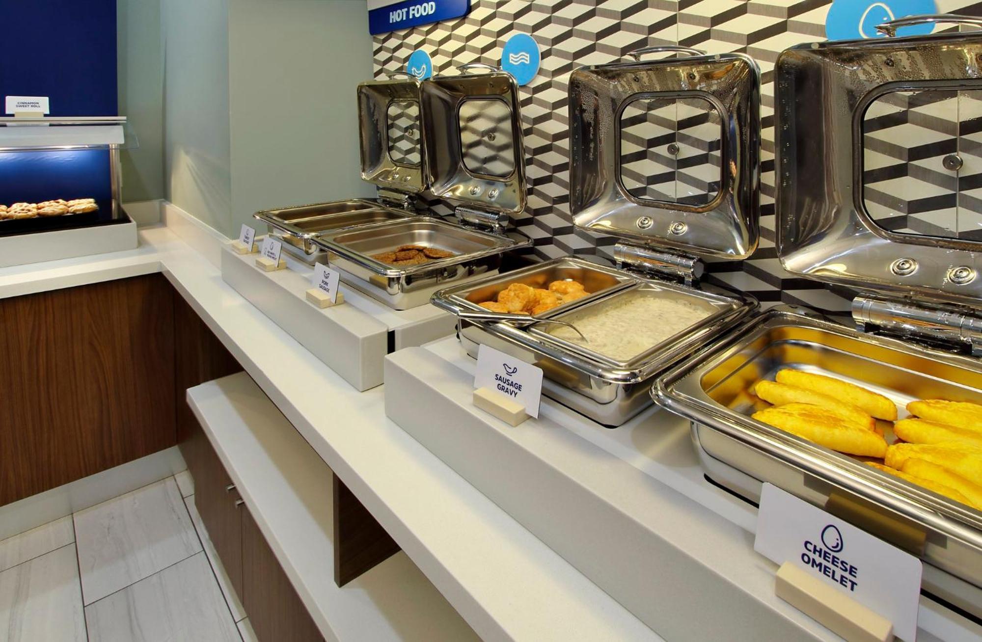 Holiday Inn Express & Suites - Effingham By Ihg Esterno foto