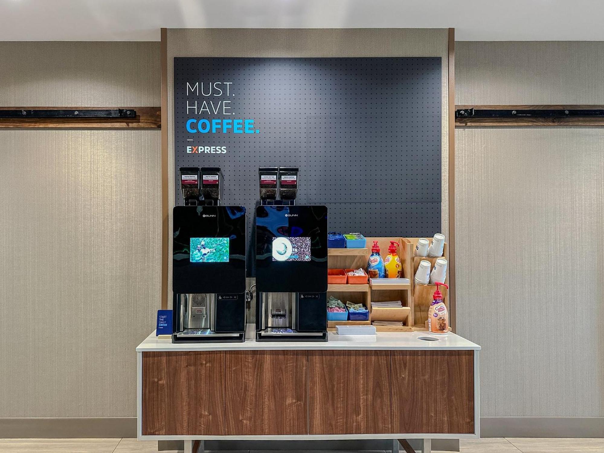 Holiday Inn Express & Suites - Effingham By Ihg Esterno foto