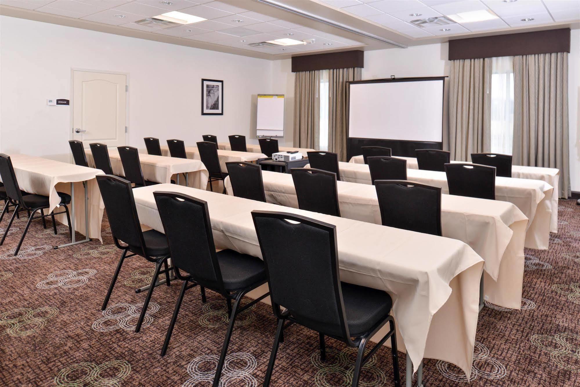 Holiday Inn Express & Suites - Effingham By Ihg Esterno foto